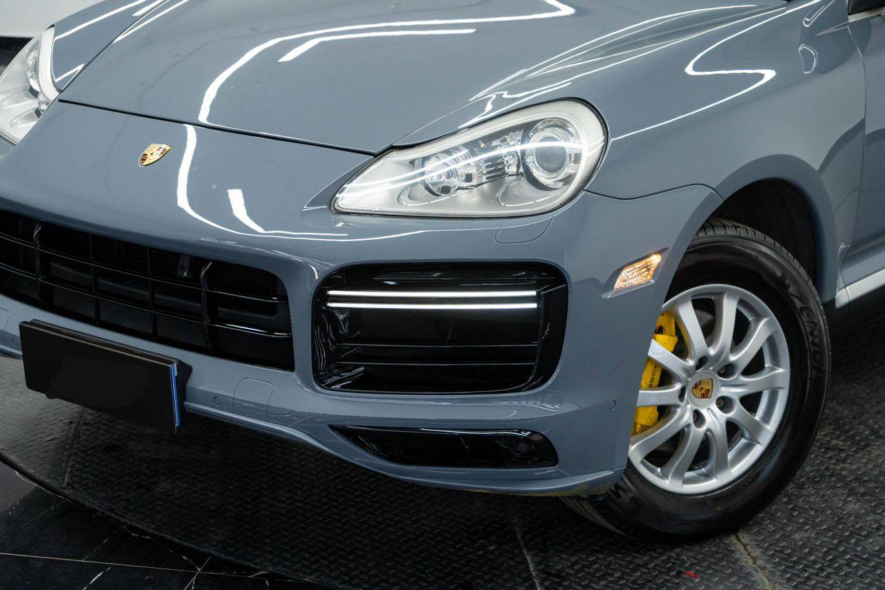 Porsche Cayenne 957 convert SD Style Front Bumper